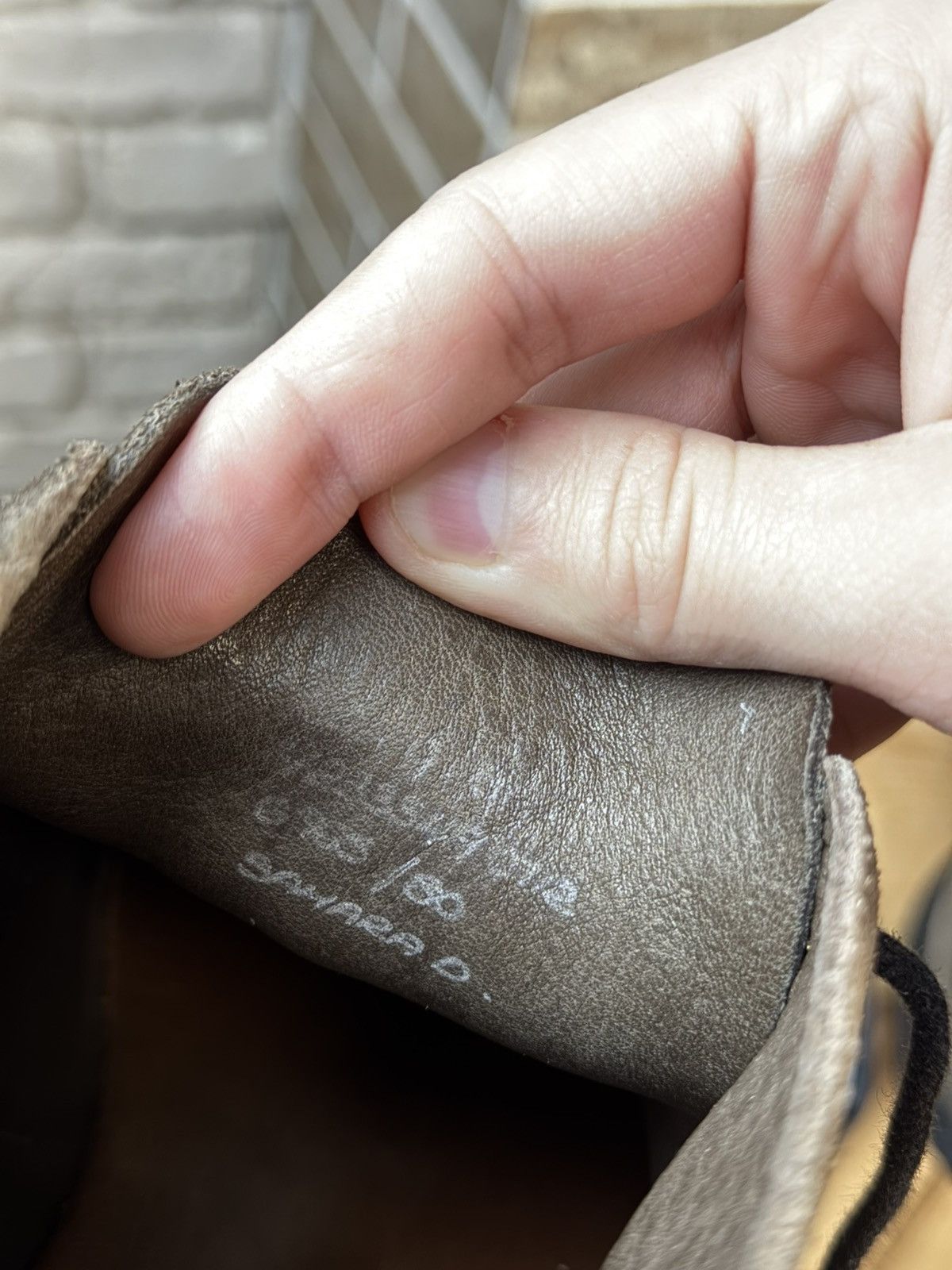 Church's Church’s Gray Suede Sahara D Chukka Boots UK8 US9 Size US 9 / EU 42 - 15 Thumbnail