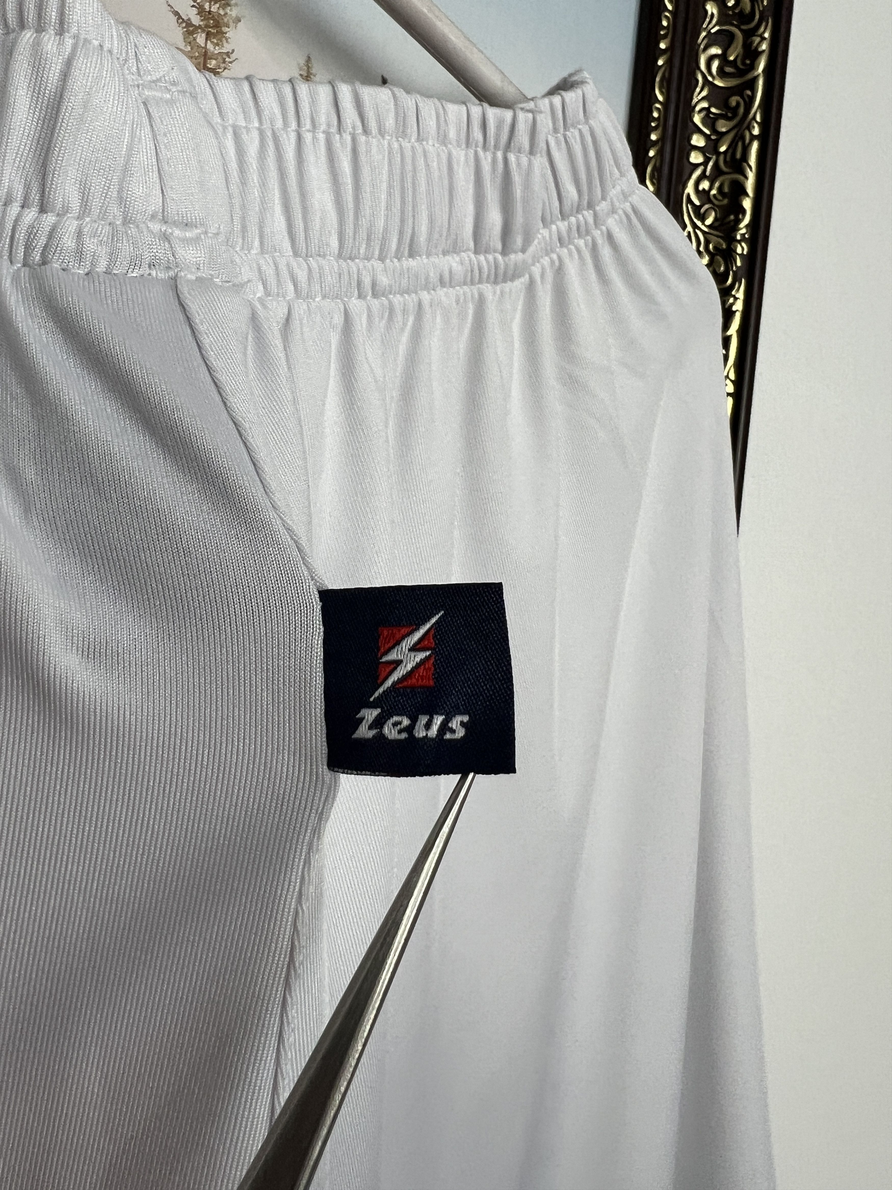 Vintage Vintage Zeus Crotone Football Shorts Soccer Athletic Maglia Size US 36 / EU 52 - 10 Thumbnail