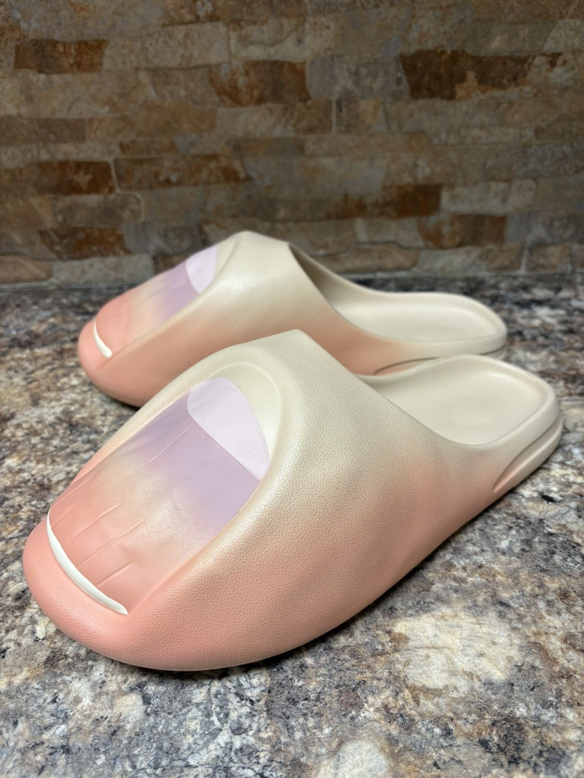 Bravest Studios Bravest Studios X Canyaon Toe Slippers Size 12 Size US 12 / EU 45 - 1 Thumbnail