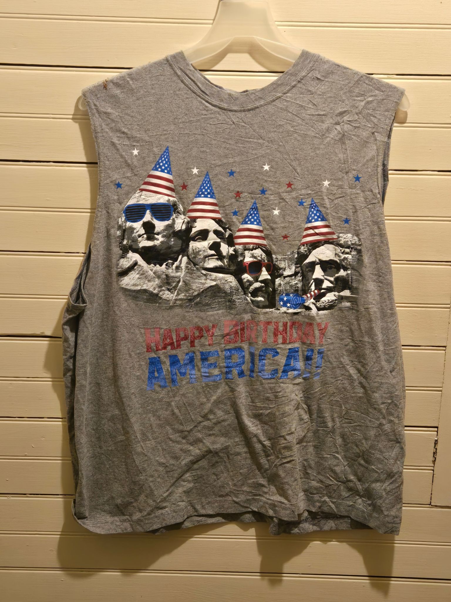 Faded Glory Faded Glory Tank Top Mens XL 46-48 Gray Sleeveless Cotton Size US XL / EU 56 / 4 - 1 Thumbnail