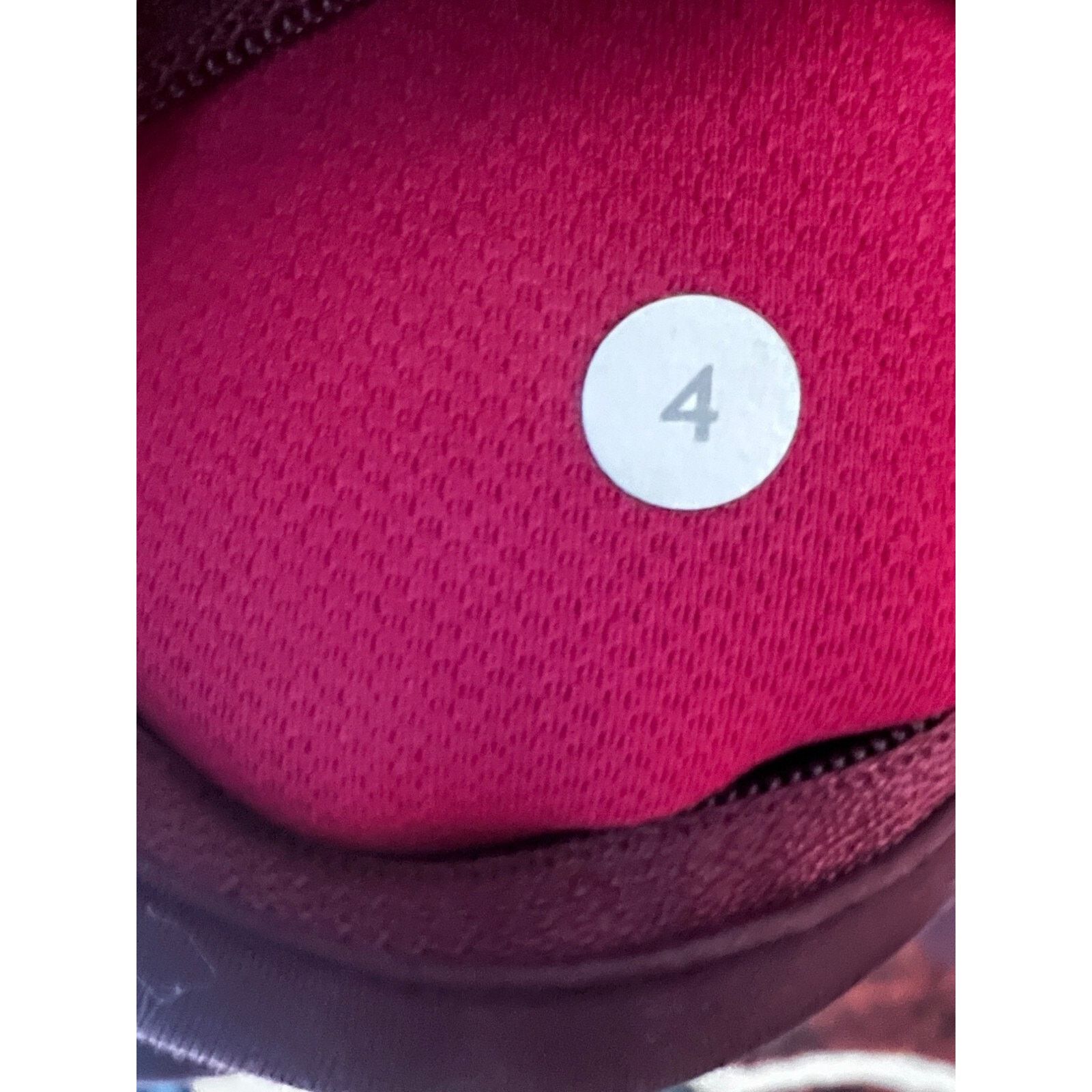 Lululemon Lululemon Wunder Under High Rise Crop Leggings Sz 4 Pocket Size 27" / US 4 / IT 40 - 6 Thumbnail