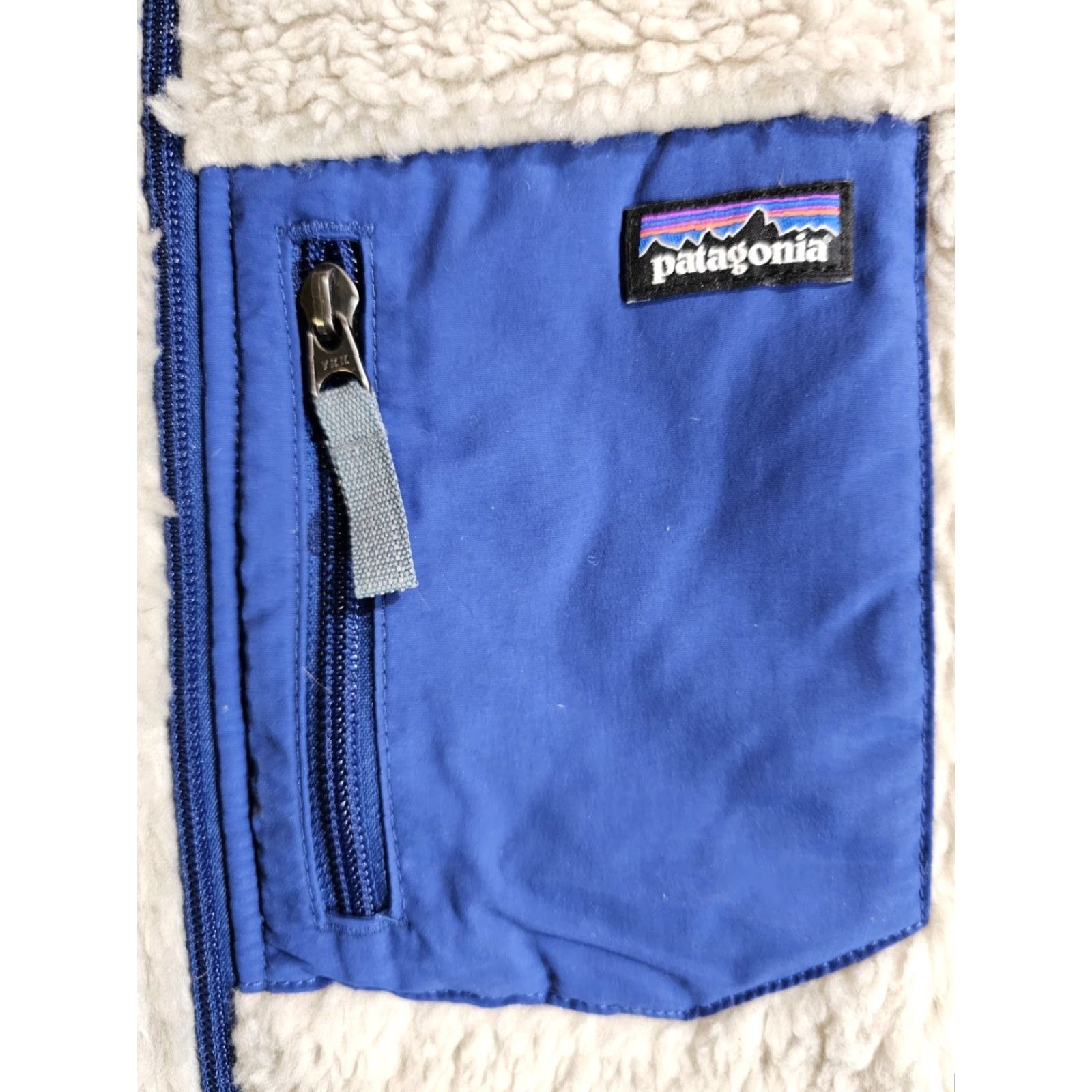 Patagonia VINTAGE Patagonia Retro X Deep Pile Oatmeal & Navy Full Zip Girls Sz 2XL 16-18 Jacket Size XXL / US 16-18 / IT 52-54 - 4 Thumbnail