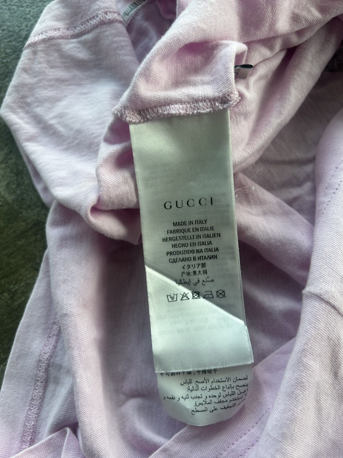 Gucci Gucci Dans Mon Pays On M'Appelait L'Amour T Shirt Size US XXS / EU 40 - 8 Thumbnail