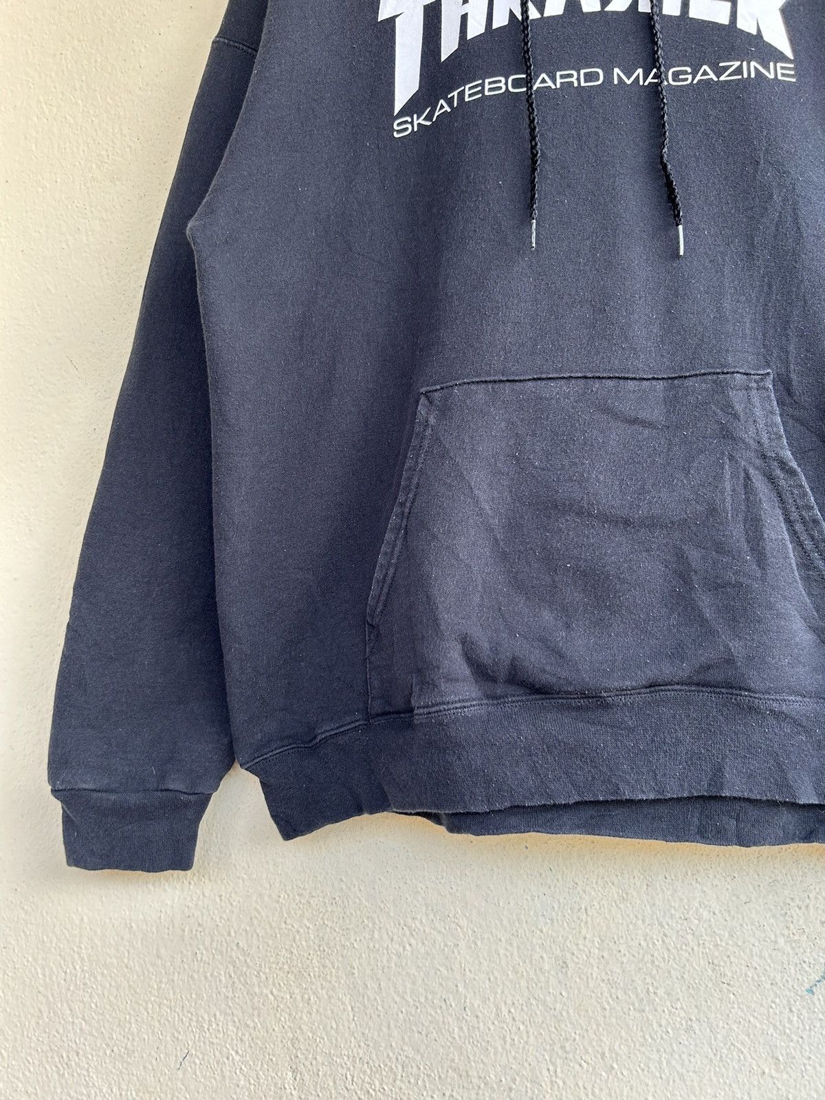 Vintage Thrasher Skateboard Magazine Pull Over Hoodie Size US M / EU 48-50 / 2 - 4 Thumbnail