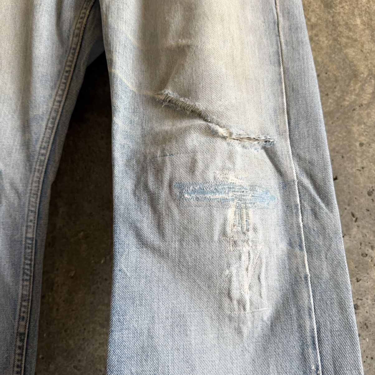 Prada 2000’s Prada Light Wash Thrashed Repair Denim Size US 32 / EU 48 - 5 Thumbnail