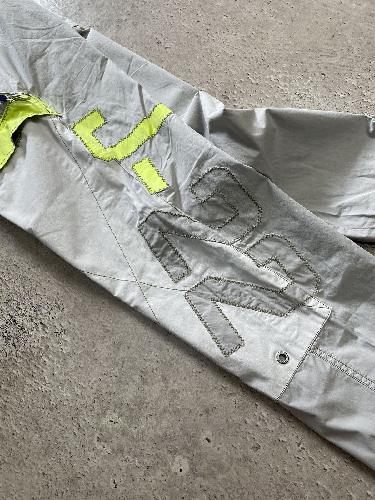 Japanese Brand × Vintage Vintage Like Diesel Y2K Baggy Fit Cargo Pants Jeans Size US 31 - 11 Thumbnail