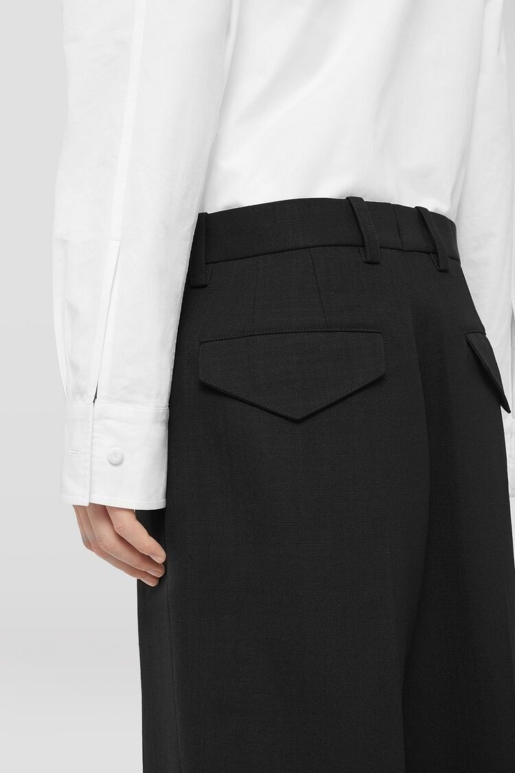 Jil Sander o1w1db10825 Trouser 94 Shorts in Black Size US 30 / EU 46 - 7 Thumbnail