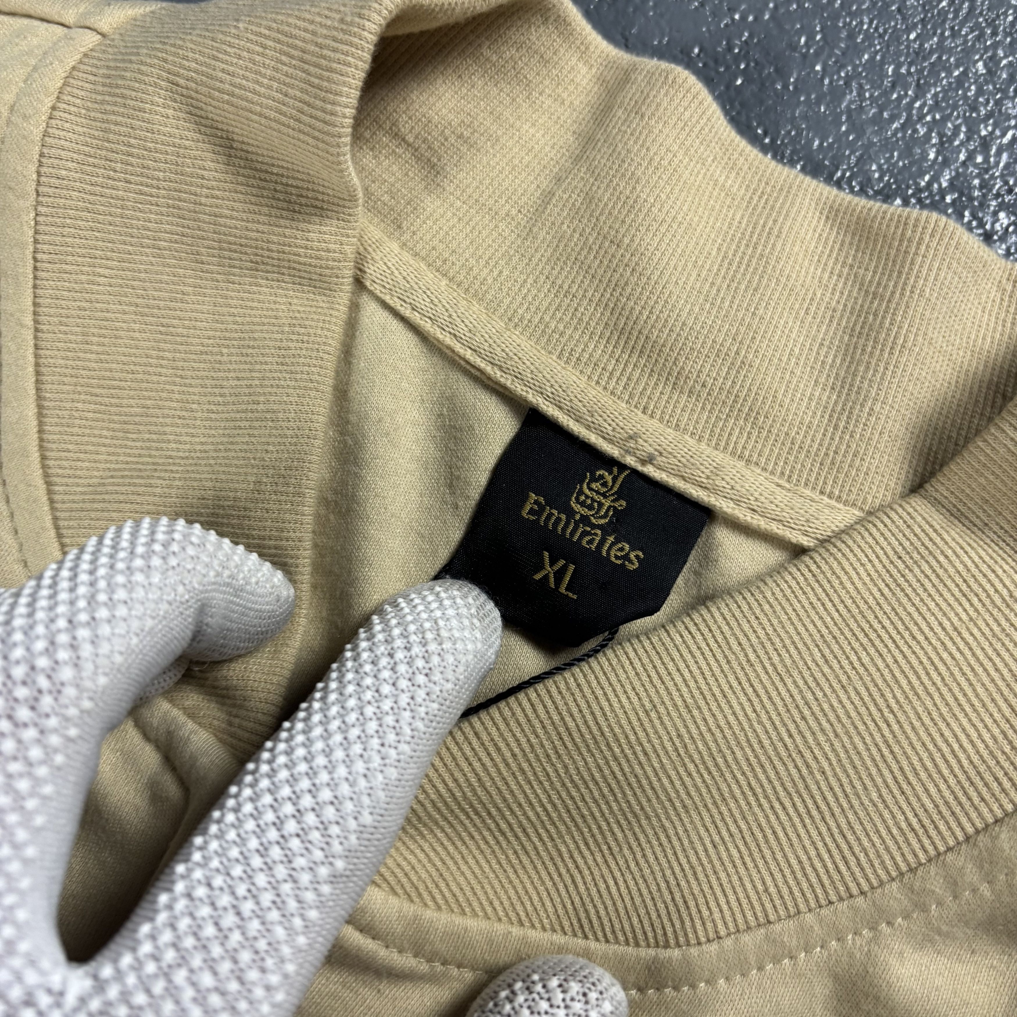 Other Emirates Sweater Size US XL / EU 56 / 4 - 5 Thumbnail