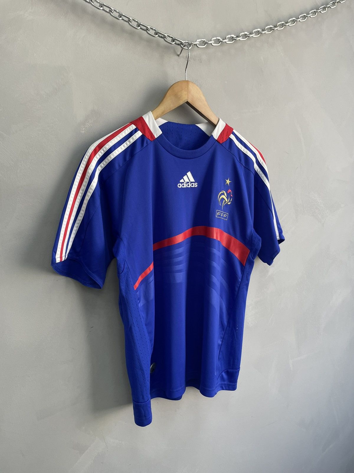 Adidas Adidas France football kit jersey y2k blokecore y2k Size US S / EU 44-46 / 1 - 2 Thumbnail