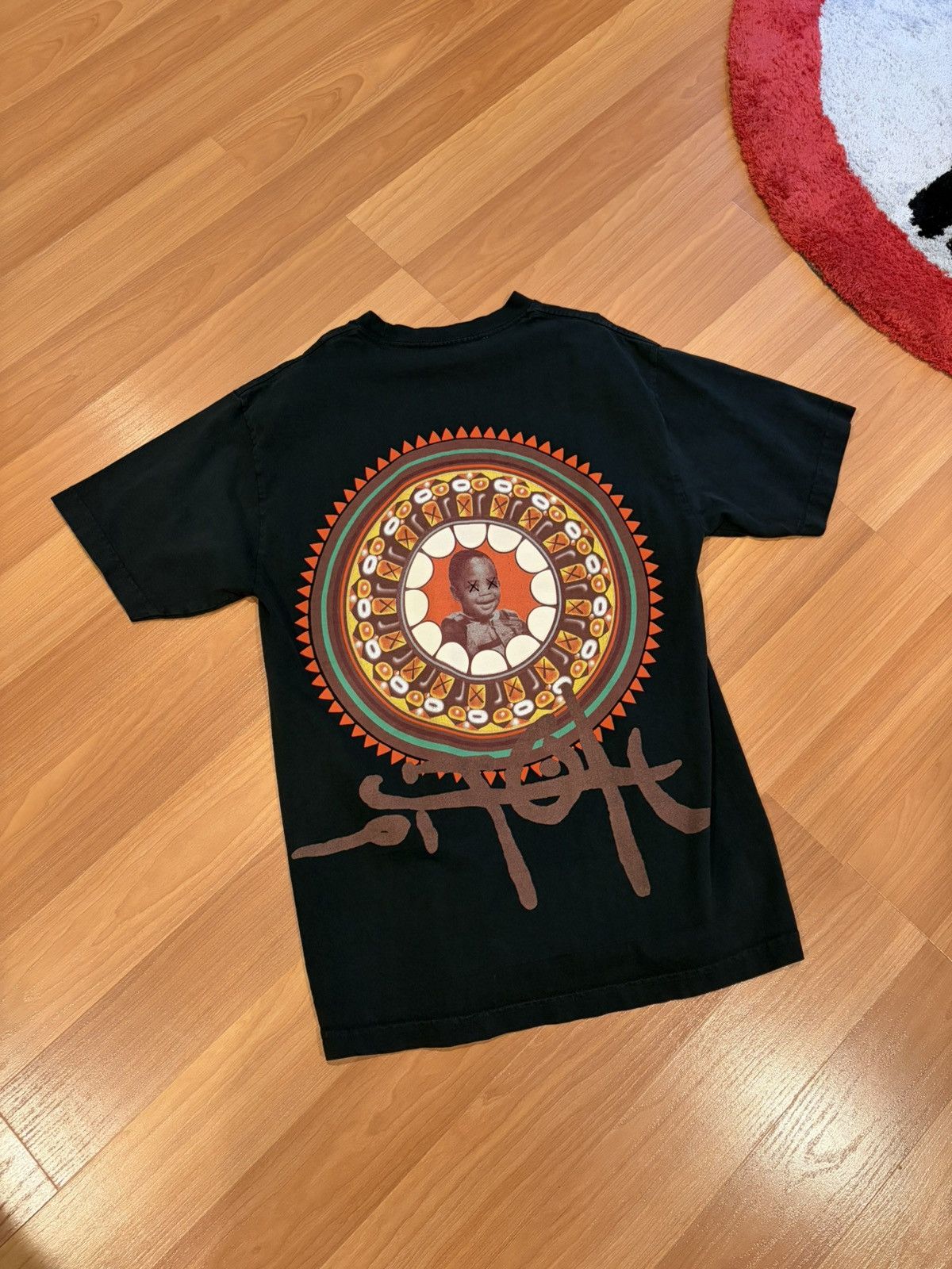 Travis Scott Travis Scott Utopia x Kaws Tee II 'Black' Size US M / EU 48-50 / 2 - 1 Thumbnail