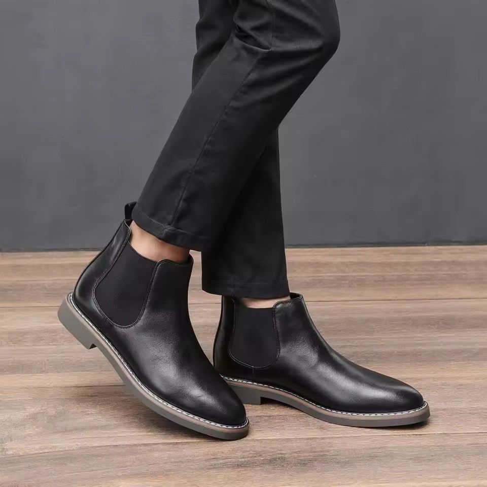 Japanese Brand British Style High Top Men Shoe Size US 10 / EU 43 - 5 Thumbnail