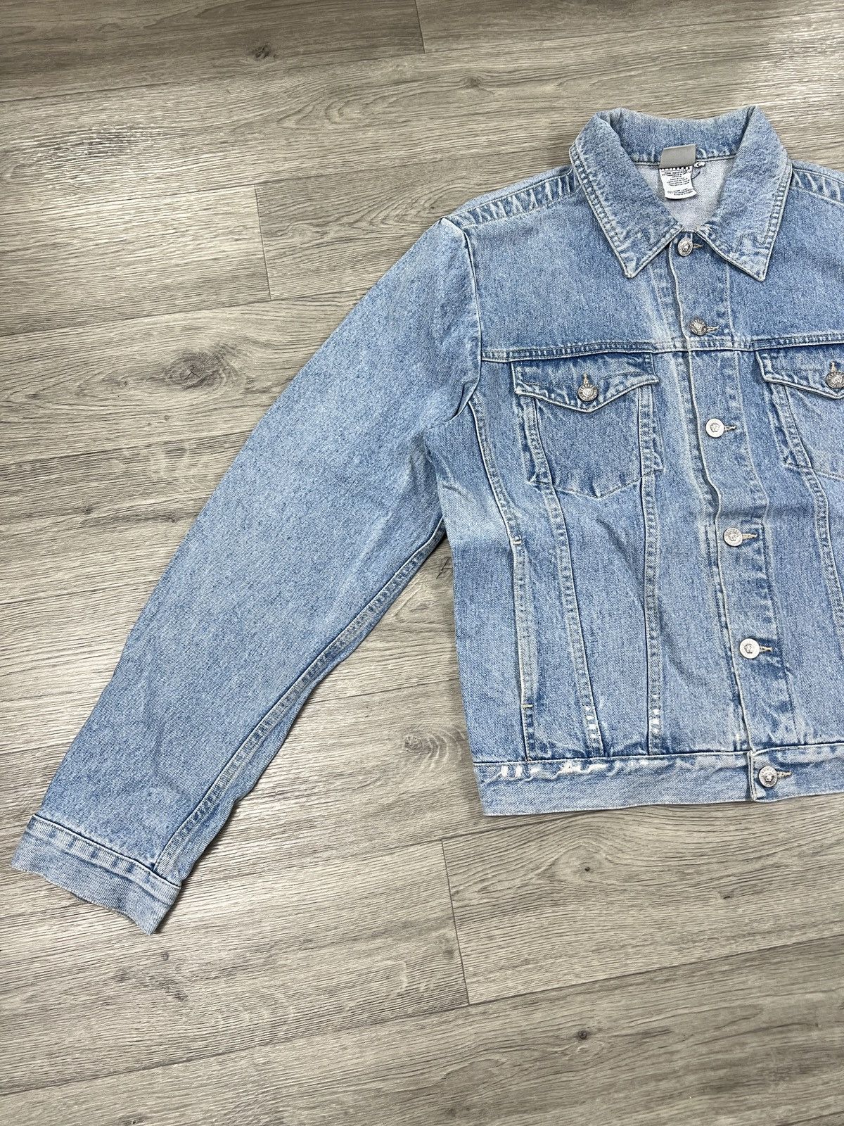 Versace Jeans Couture Versace Jeans Couture Blue Denim Button Front Jacket L Size US L / EU 52-54 / 3 - 4 Thumbnail
