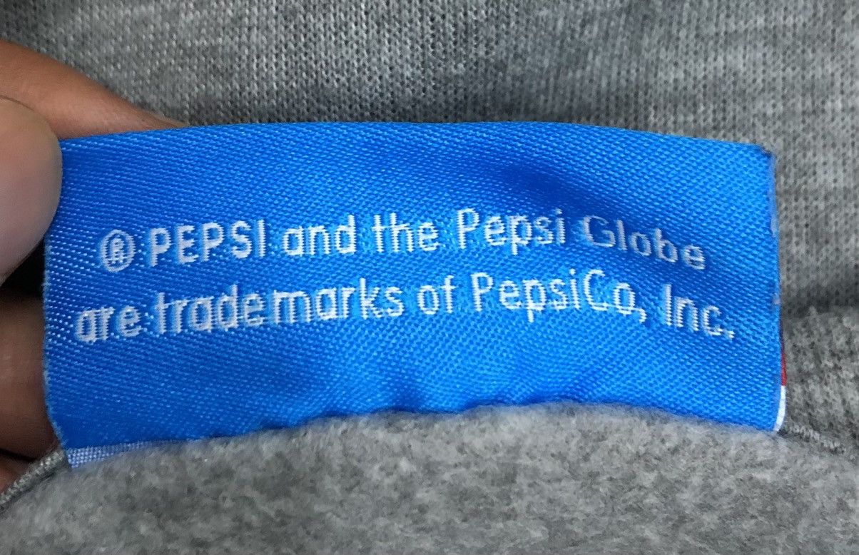 Pepsi Vintage Pepsi Grey Sweatshirt – Japanese Edition – Size L Size US L / EU 52-54 / 3 - 8 Thumbnail