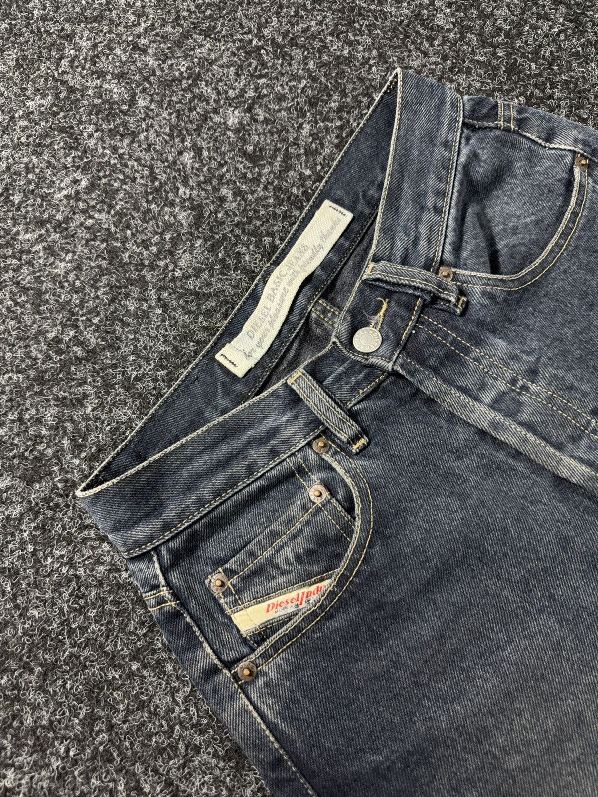 Diesel 00s Retro Diesel Industry Punk Opium Luxury Denim Jeans Y2K Size US 28 / EU 44 - 8 Thumbnail