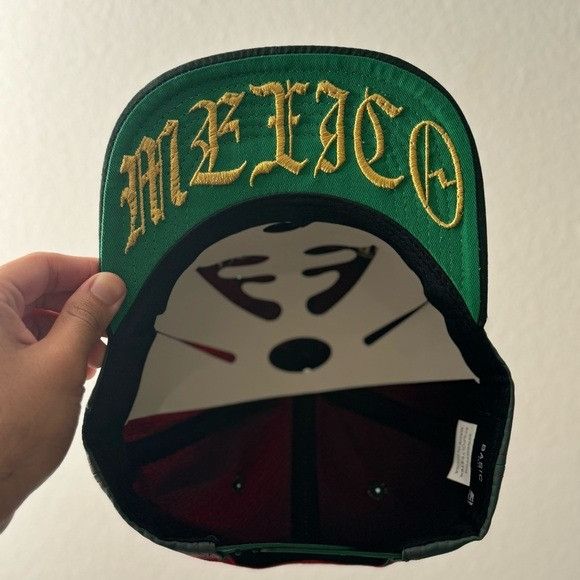 Designer MEXICO EAGLE 3D EMBROIDERY FLAMES RED FLAT BILL SNAPBACK Size ONE SIZE - 6 Thumbnail