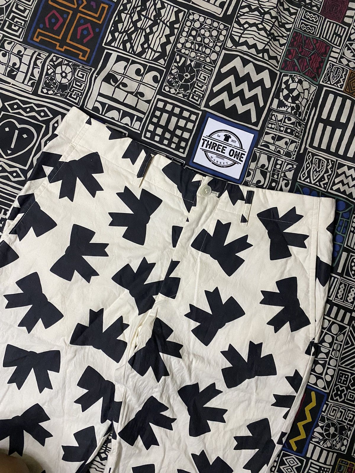 Comme des Garcons TRICOT COMME DES GARCONS AD06 PRINT PANTS Size US 31 - 2 Thumbnail