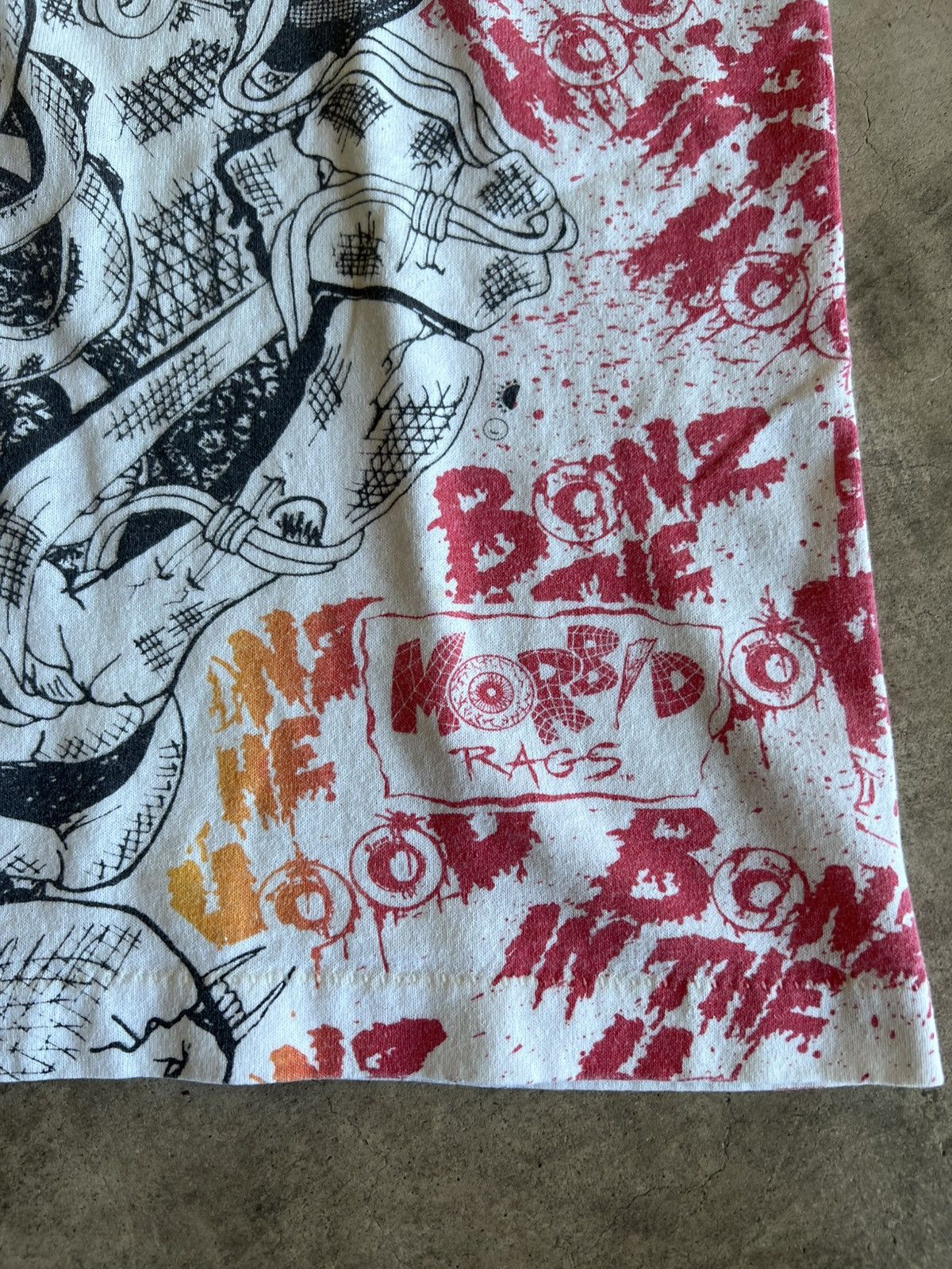 Vintage VINTAGE MORBID RAGS BONZ IN THE HOOD AOP T SHIRT 80s 90s Size US M / EU 48-50 / 2 - 3 Thumbnail