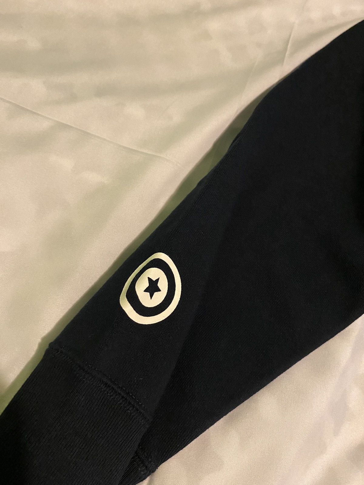 Bape Men’s bape tiger embroidery crewneck navy Size US M / EU 48-50 / 2 - 5 Thumbnail