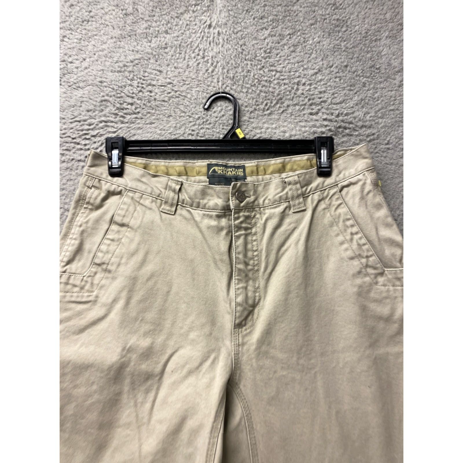 Mountain Khakis VINTAGE Mountain Khakis Alpine Utility pants Mens 36x30 BEIGE Khakis 36 30 Mens Beige Mountain Khakis Alpine Utility pants Size US 36 / EU 52 - 2 Thumbnail