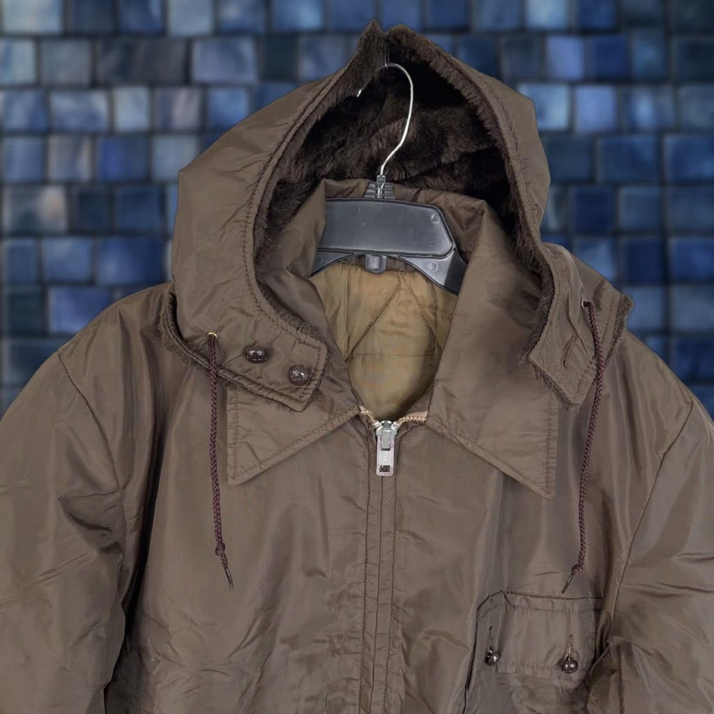 Vintage VINTAGE Parka Coat Mens XL Hooded Quilted Insulated Removable Hood Nylon Brown ZIP Size US XL / EU 56 / 4 - 1 Thumbnail