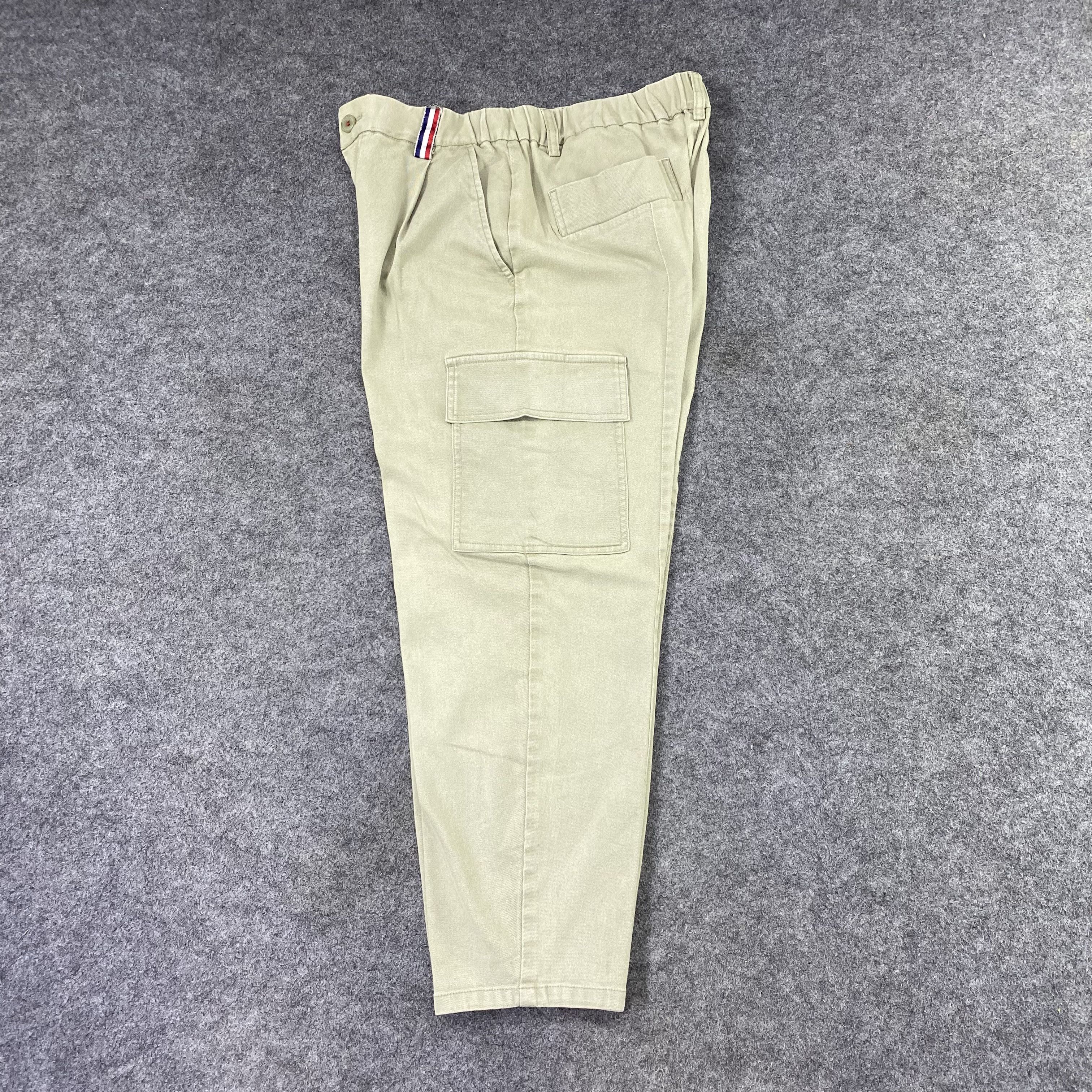 Japanese Brand Person's 3q Cargo Pants -C020 Size US 29 - 5 Thumbnail