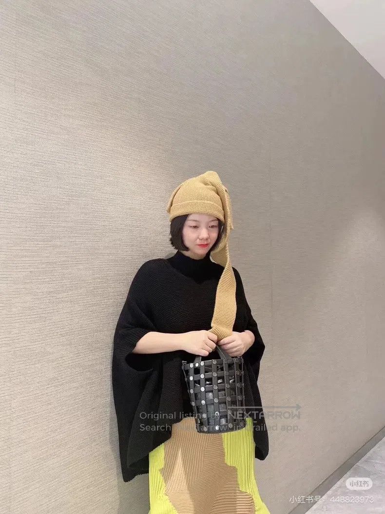 Issey Miyake Issey Miyake Double Knit Series Skirt Yellow Beige Size 25" / US 0 / IT 36 - 4 Thumbnail