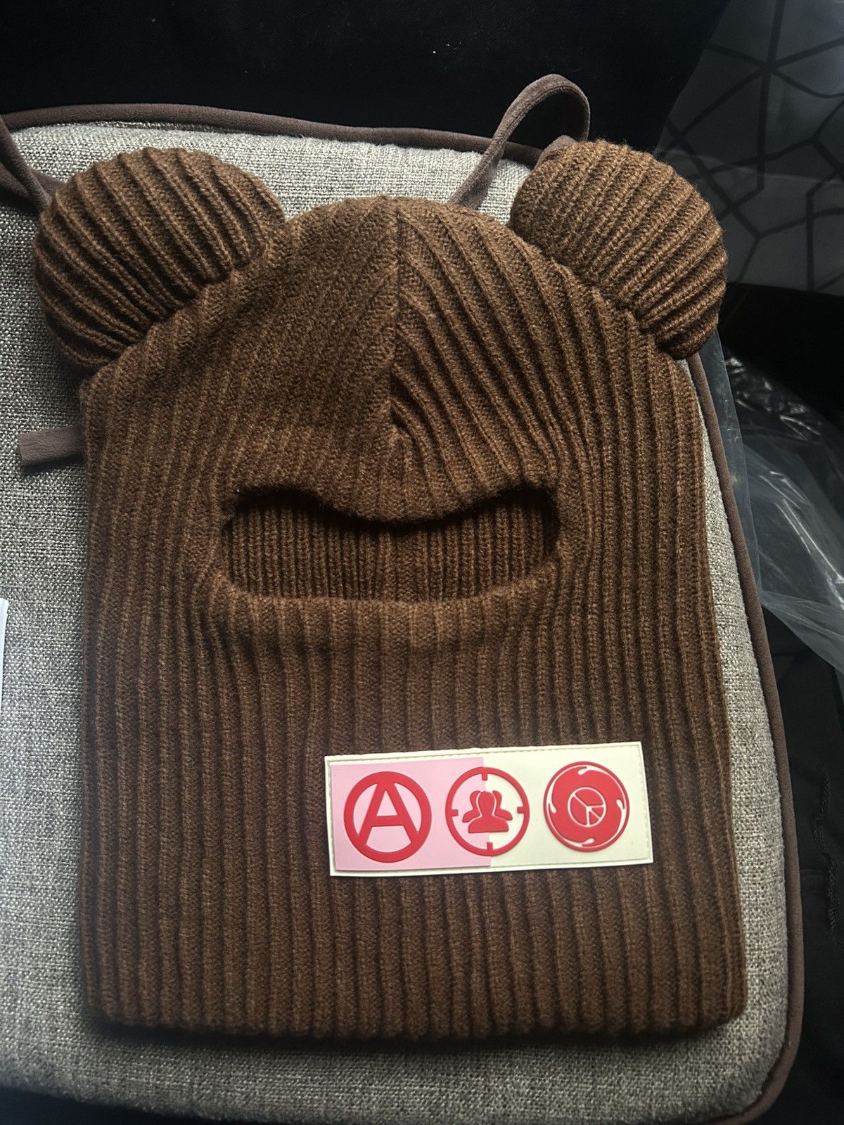 Japanese Brand × Prada × STILLZ JOSE WONG X STILLZ X PRADA BEAR BALACLAVA Size ONE SIZE - 2 Thumbnail
