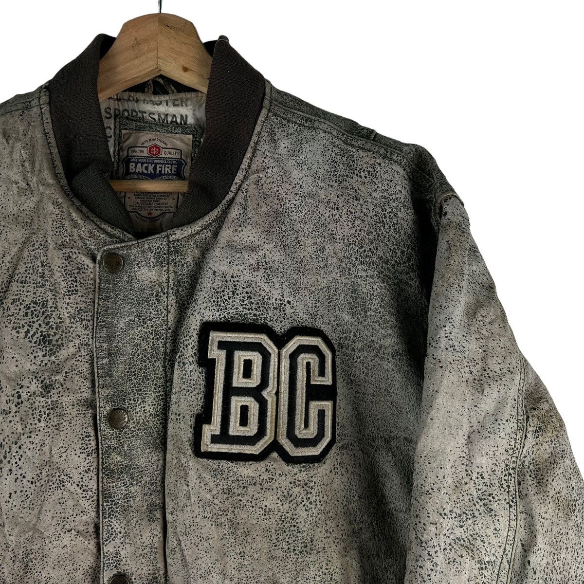 Japanese Brand 🔥VINTAGE BOMBER LEATHER JACKET BACK FIRE OVER PRINT PRINTED Size US L / EU 52-54 / 3 - 6 Thumbnail
