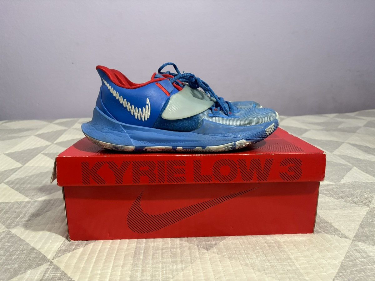 Nike Kyrie 3 Low Pacific Blue Size US 11 / EU 44 - 1 Thumbnail