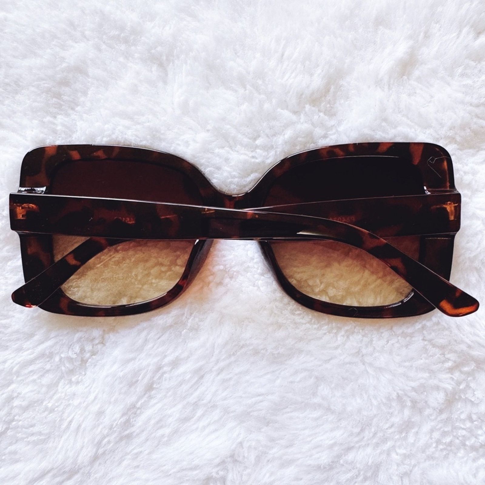 Other Eva Tortoise Brown Square-Framed Sunglasses Size ONE SIZE - 13 Thumbnail