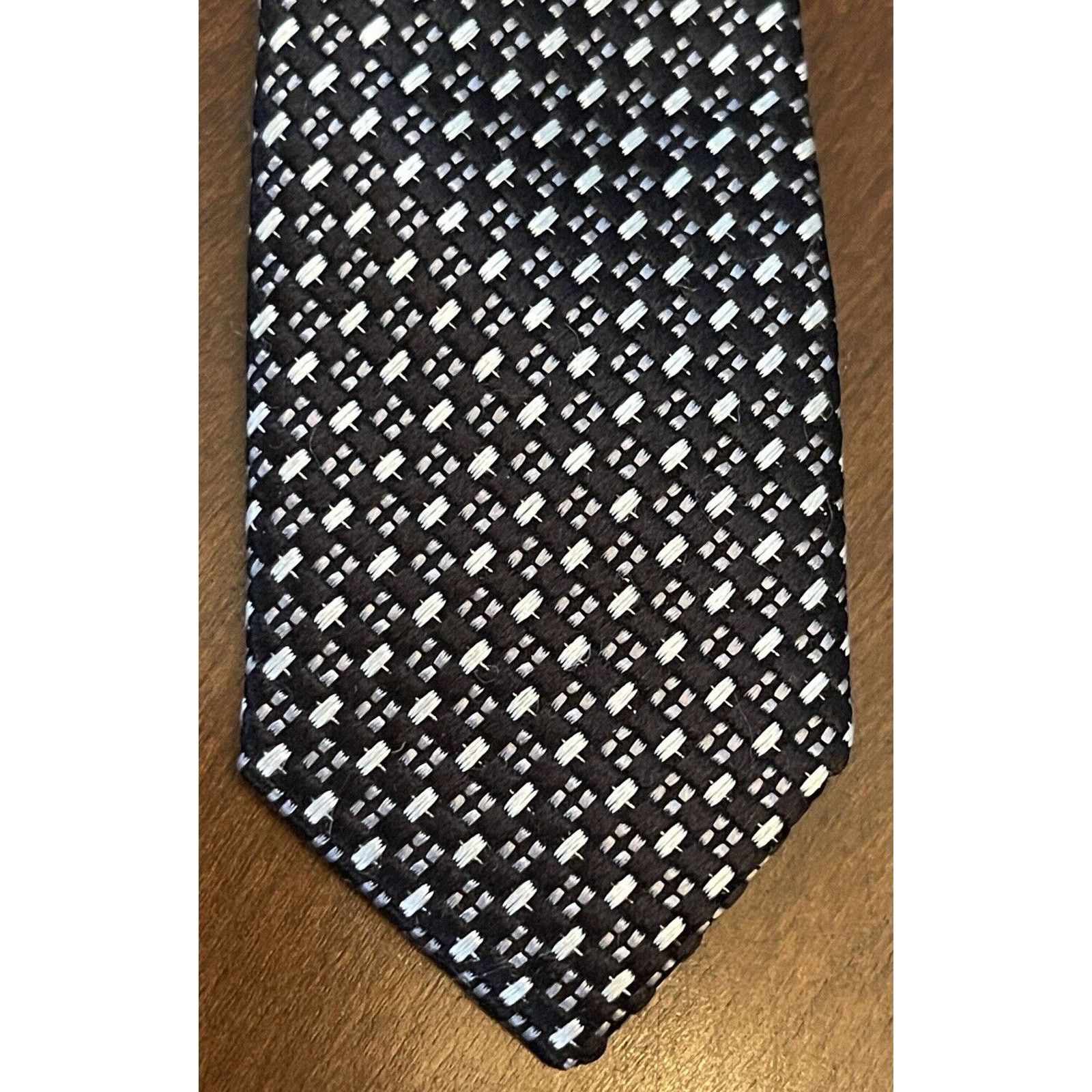 Geoffrey Beene Geoffrey Beene Black Hand Made 100% Silk Made In China Size ONE SIZE - 6 Thumbnail