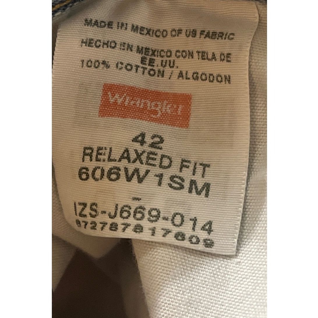 Wrangler Wrangler Men's Relaxed Fit Denim Short - Size: 42 - Blue NEW Size US 42 / EU 58 - 10 Thumbnail