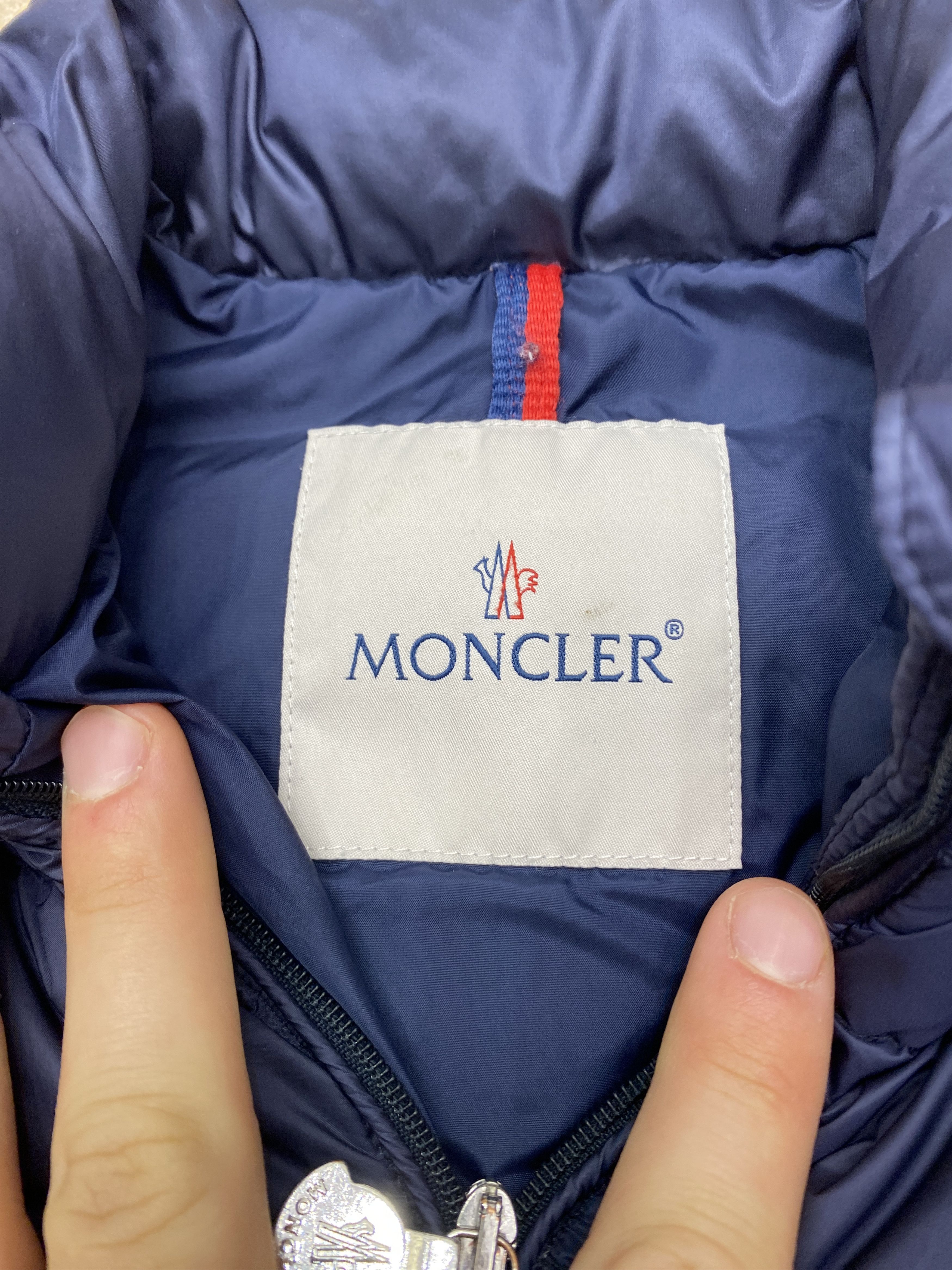 Moncler Kids Majeure Moncler Goose Piumino Size 18-24 Months 86 cm Size S / US 4 / IT 40 - 13 Thumbnail