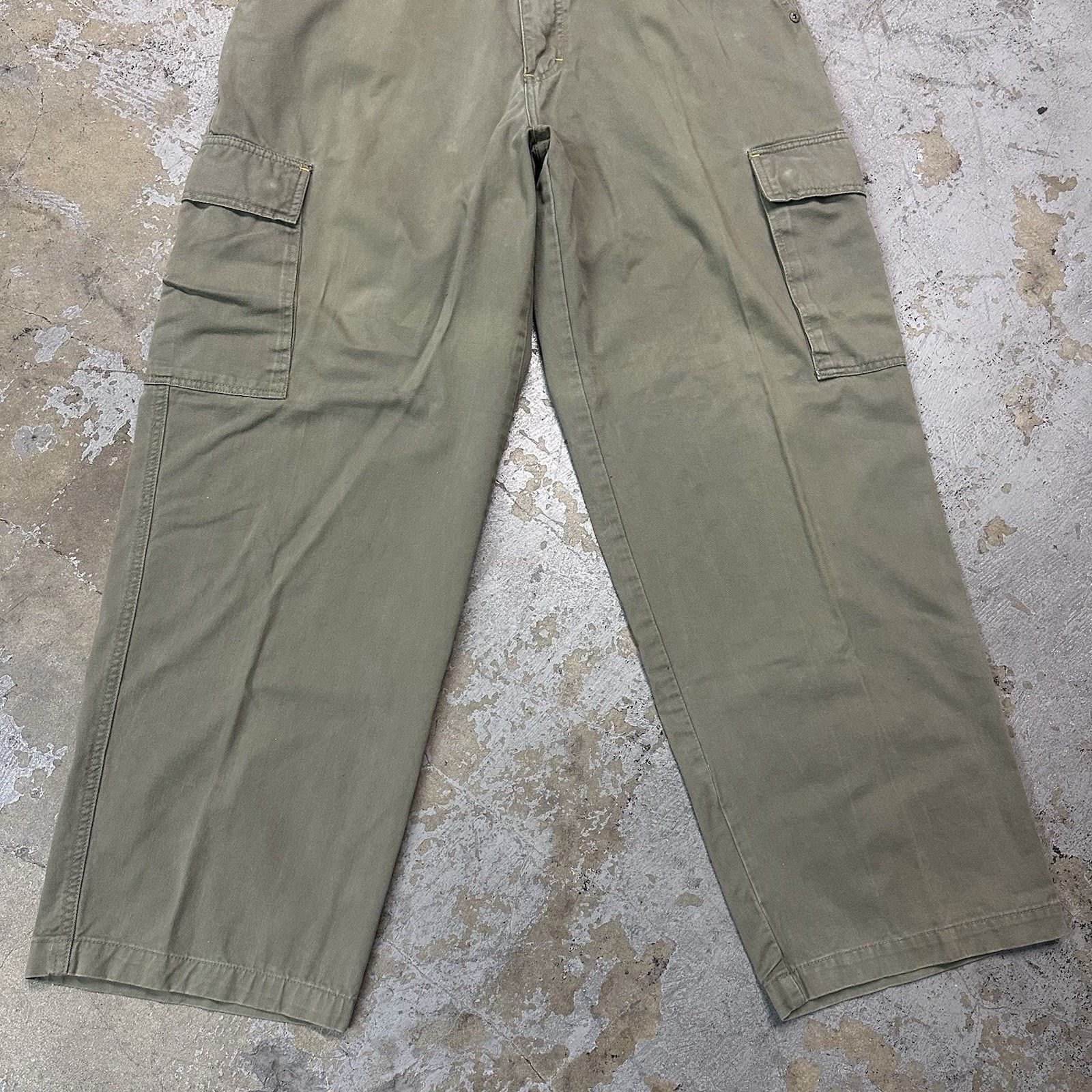 Vintage Vintage Kikwear Army Green Cargo Pants Size 36 Men Skate Size US 36 / EU 52 - 3 Thumbnail
