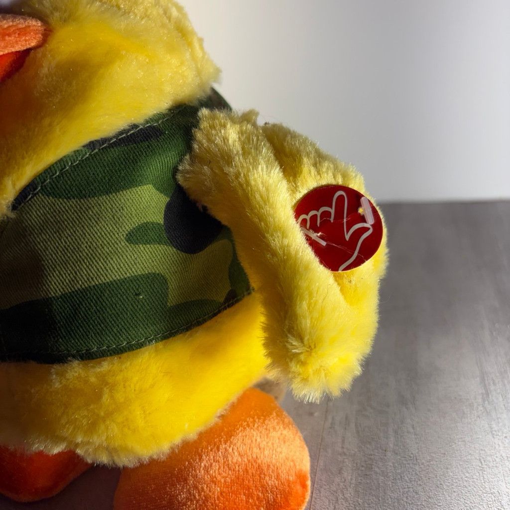 J Brand RARE-Dan Dee PlushChristmasChicken Size 26 - 5 Thumbnail
