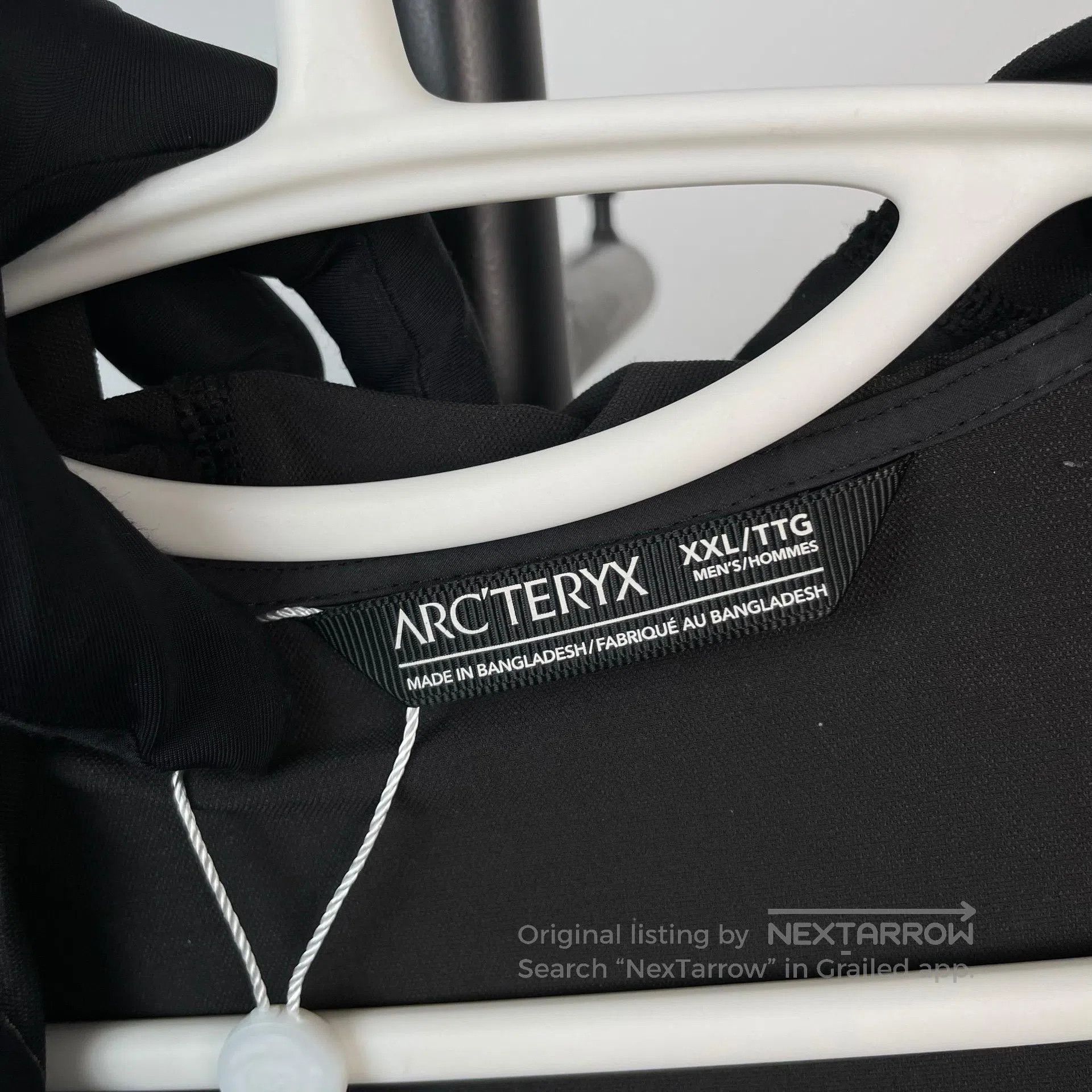 Arc'teryx Arc'teryx Black lightweight sun-protective clothing| Size US M / EU 48-50 / 2 - 6 Thumbnail