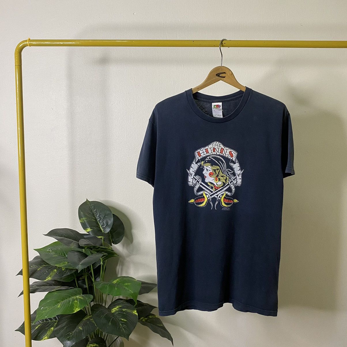 Band Tees × Vintage Vintage 2003 Die Hunns American Punk Rock Band By Machete T Size US M / EU 48-50 / 2 - 1 Thumbnail