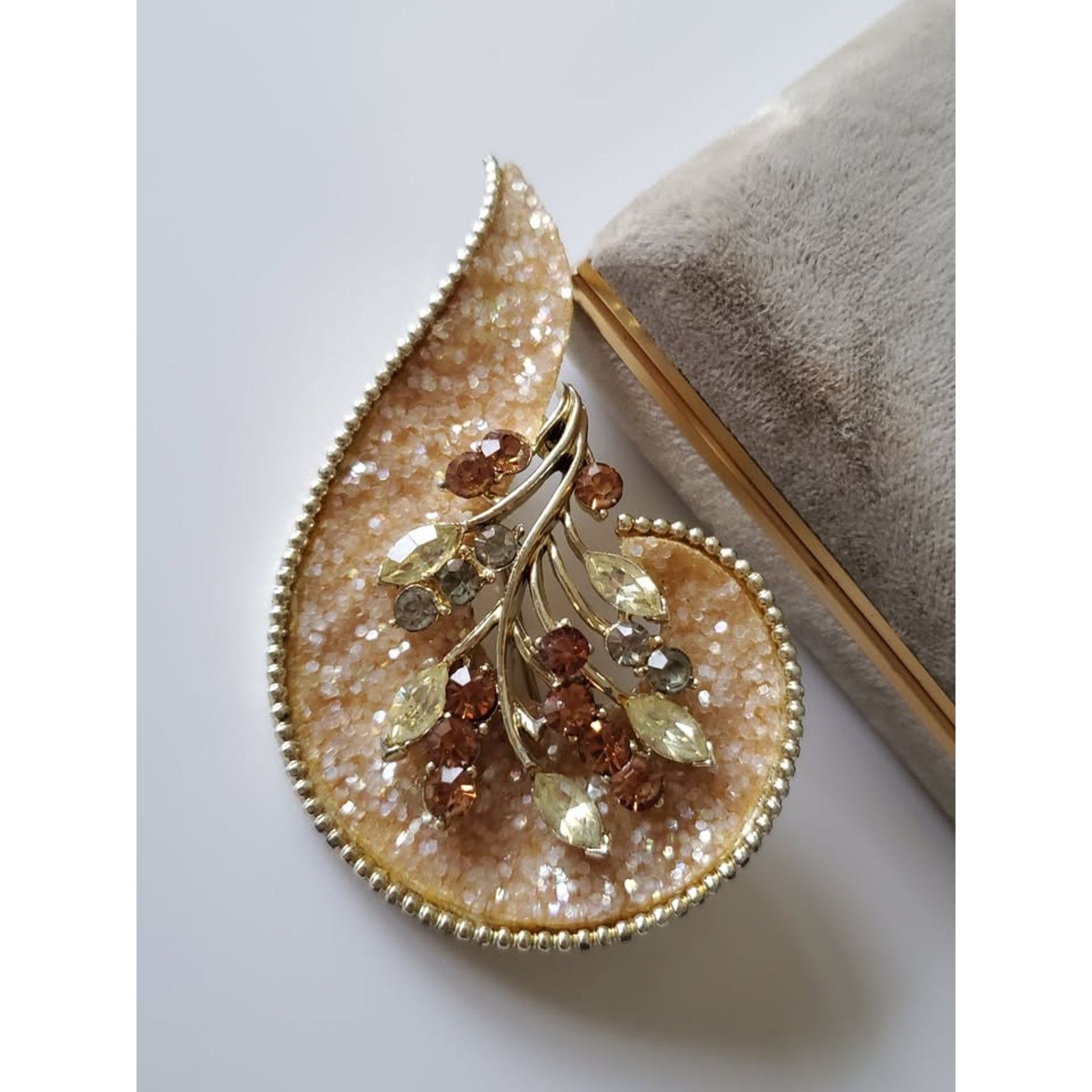 Unknown London Vintage Glitter Crusted Coro Designer Swirl Brooch Size ONE SIZE - 2 Thumbnail