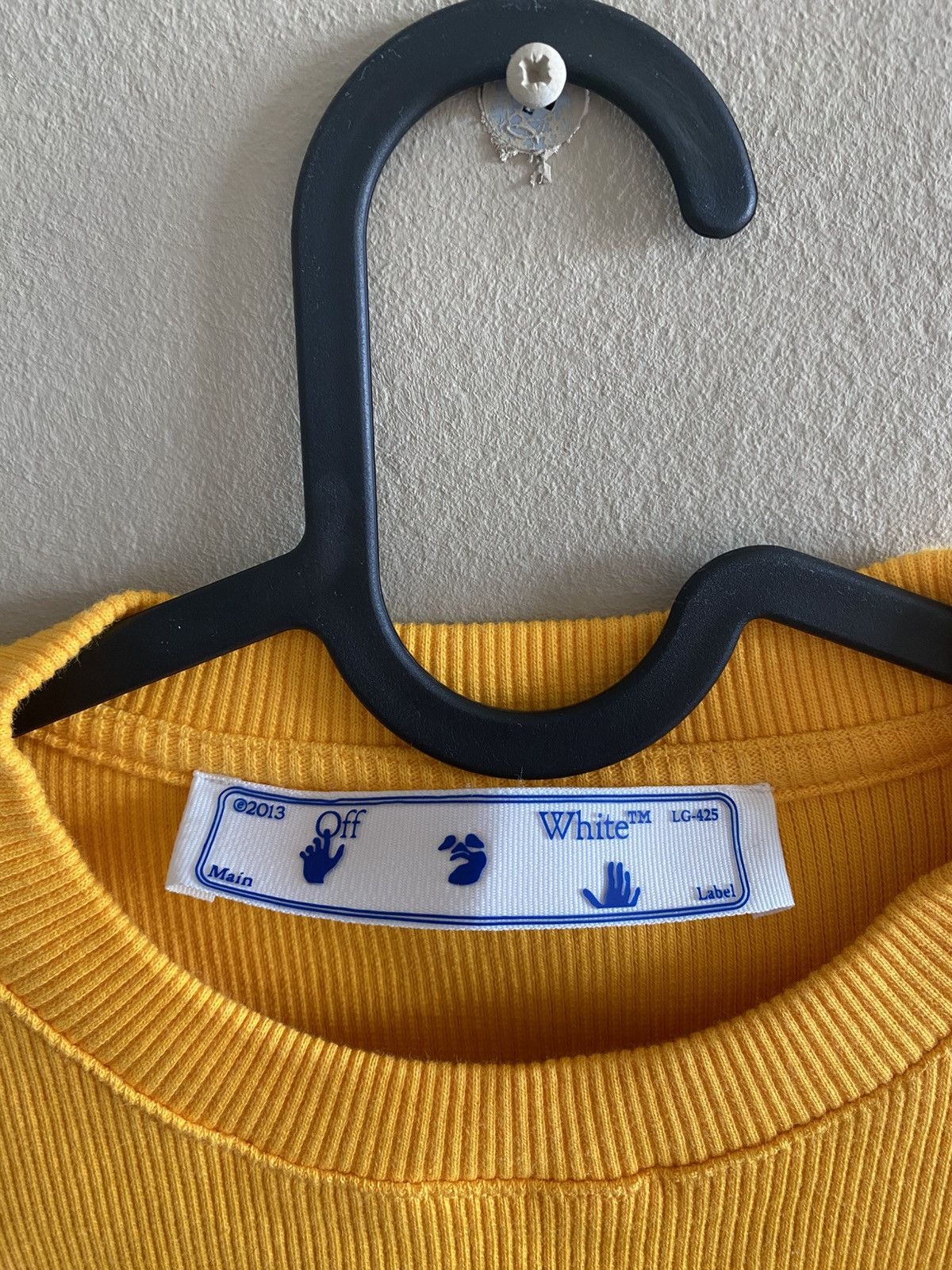 Off-White Off-White Central Logo Cropped Top Size XXS / US 00 / IT 34 - 3 Thumbnail
