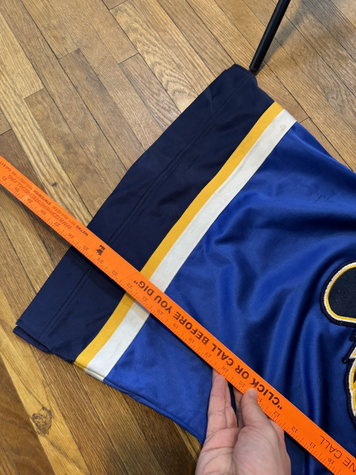 Ccm Women’s St Louis Blues CCM Hockey Jersey Sz XS Size XS / US 0-2 / IT 36-38 - 8 Thumbnail