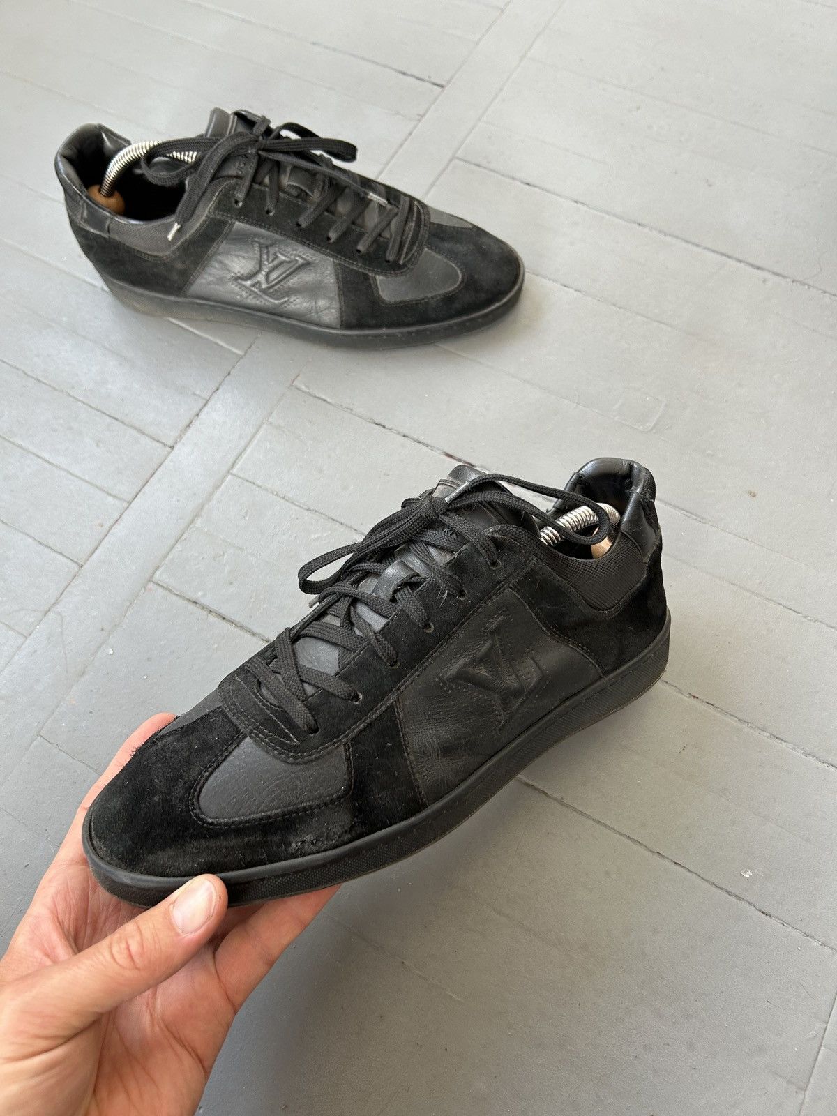 Louis Vuitton Louis Vuitton low top sneakers Size US 7.5 / EU 40-41 - 4 Thumbnail