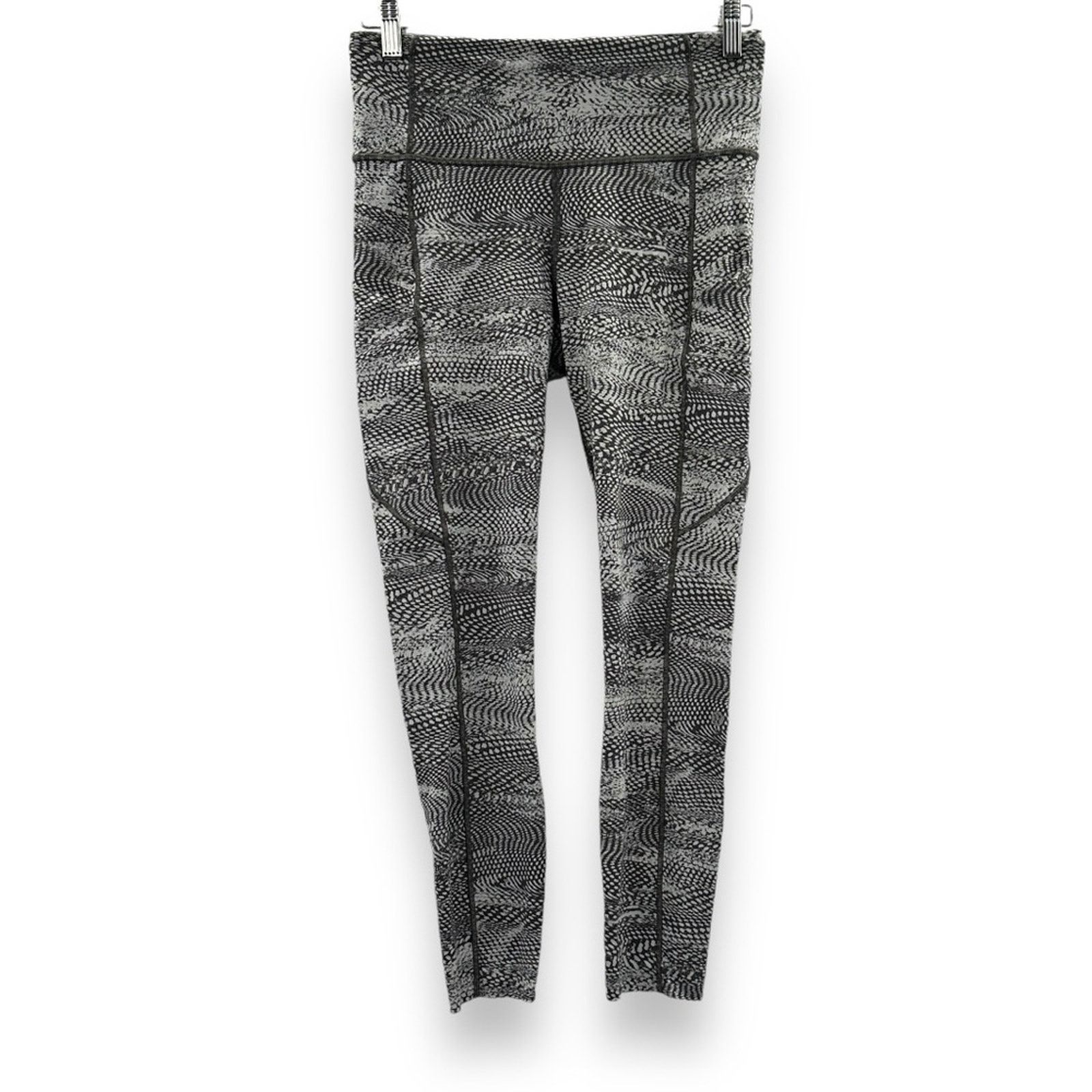 Lululemon Lululemon Fast & Free 7/8 Tight II *Nulux 25" Sz 8 Size 30" / US 8 / IT 44 - 3 Thumbnail