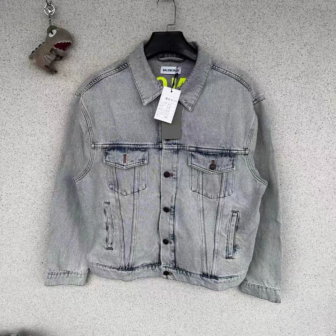 Balenciaga Balenciaga Denim Jacket Back Embroidered Logo 38 New Size S / US 4 / IT 40 - 1 Thumbnail
