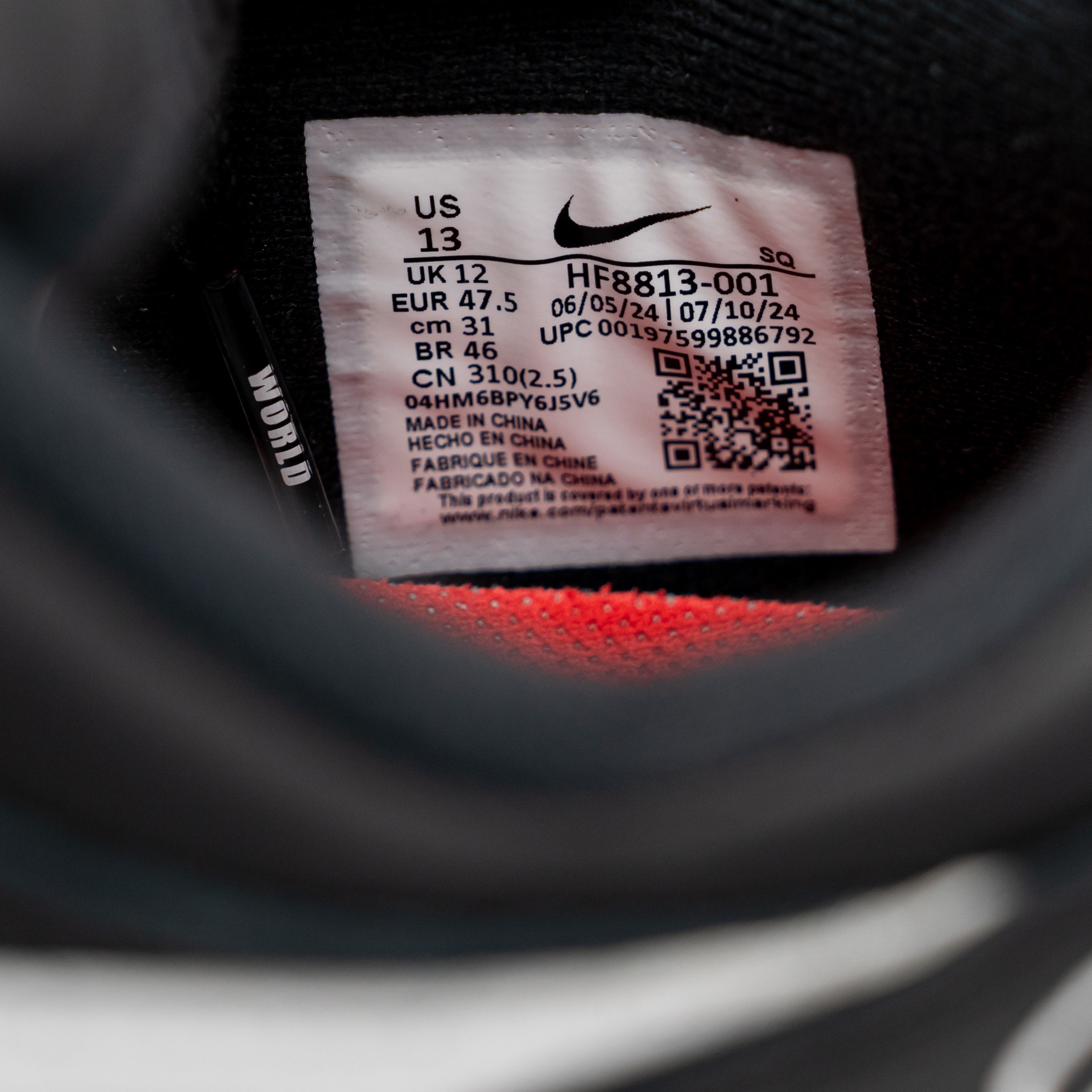 Nike 13 - Nike Supreme x Air Max 1 '87 SP Black White HF8813 001 Size US 13 / EU 46 - 13 Thumbnail