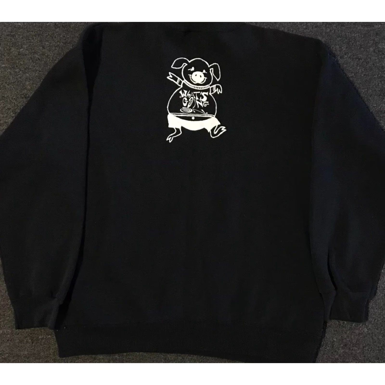 Vintage Vtg 90s Abstract Pig Faded Sweatshirt M Cartoon Animal Art Funny Skate Grunge 80 hoodie Mens Black Size M USA USA 80s 90s Grunge Cartoon Pig Abstract Size US M / EU 48-50 / 2 - 2 Thumbnail