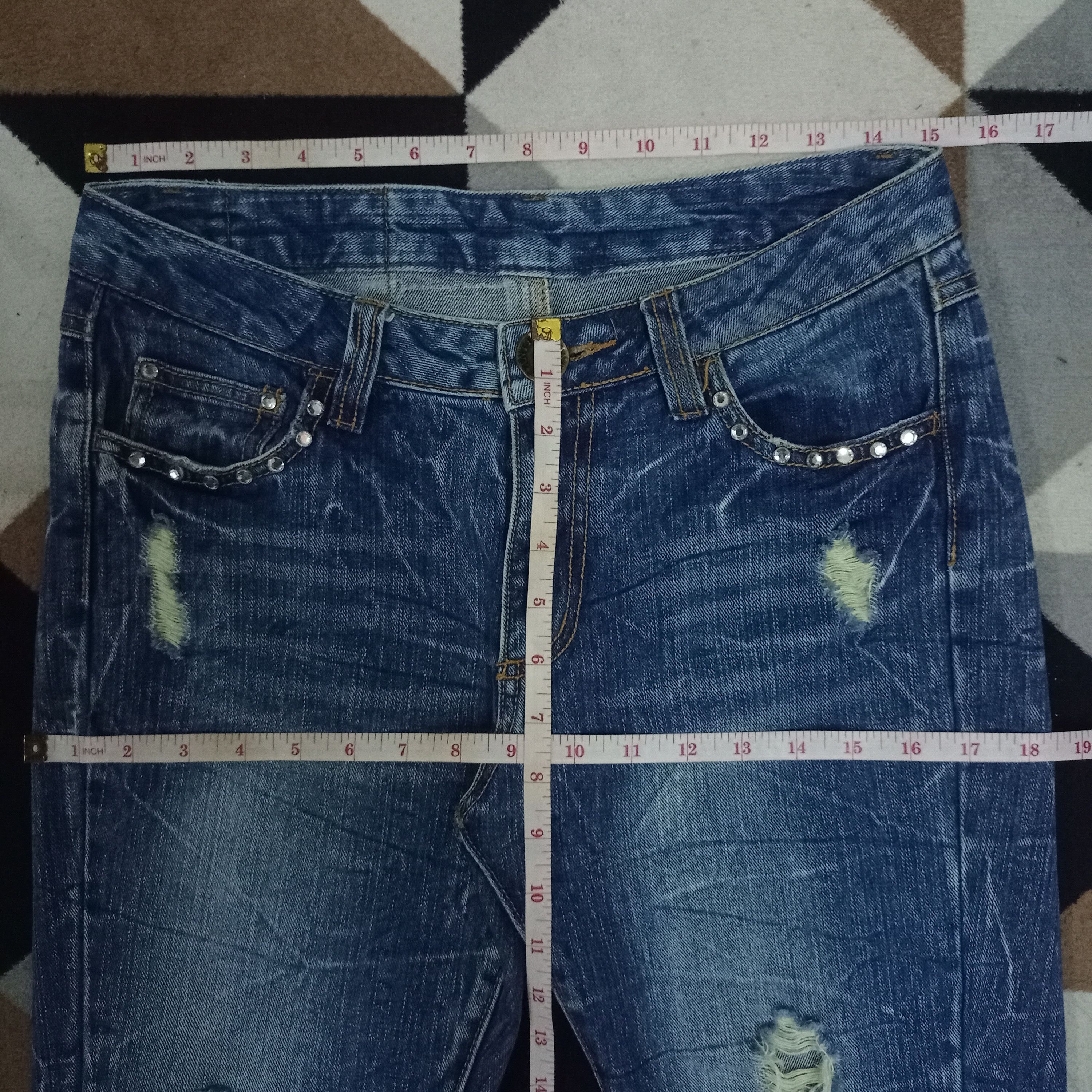 Japanese Brand Vintage Japanese Brand Studded Punk Flare Jeans Size 30" / US 8 / IT 44 - 9 Thumbnail