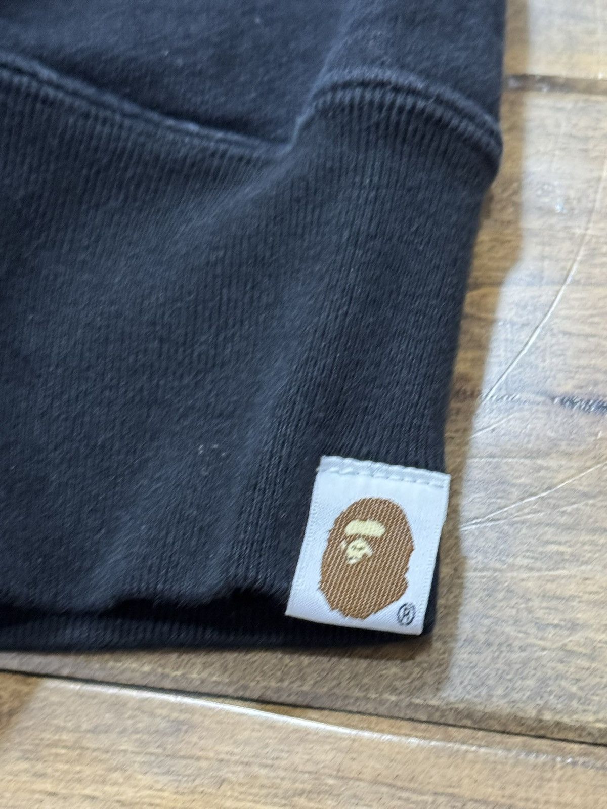 Bape BAPE Patched Shark Crewneck 'Black' FW21 Size US M / EU 48-50 / 2 - 8 Thumbnail