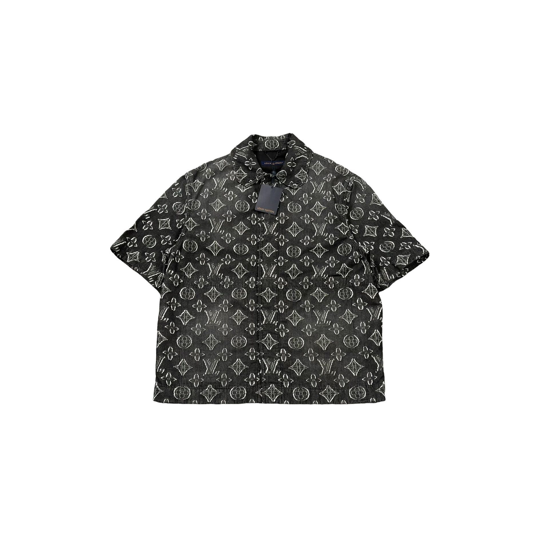 Louis Vuitton Louis Vuitton Monogram Short Sleeve Shirt Size L Size US L / EU 52-54 / 3 - 1 Thumbnail