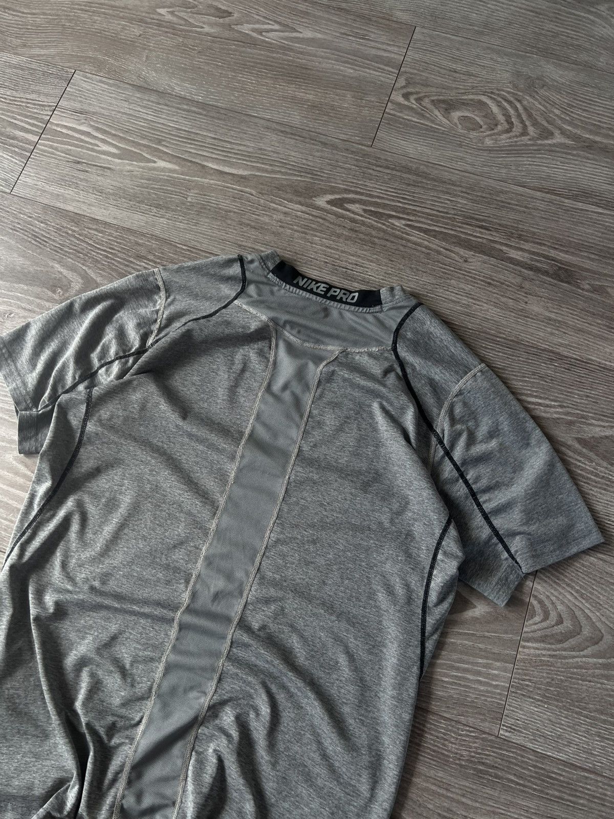 Nike ‼️Nike Pro Combat Big Logo Dri-Fit Fitted Termo T-Shirt‼️ Size US XL / EU 56 / 4 - 17 Thumbnail