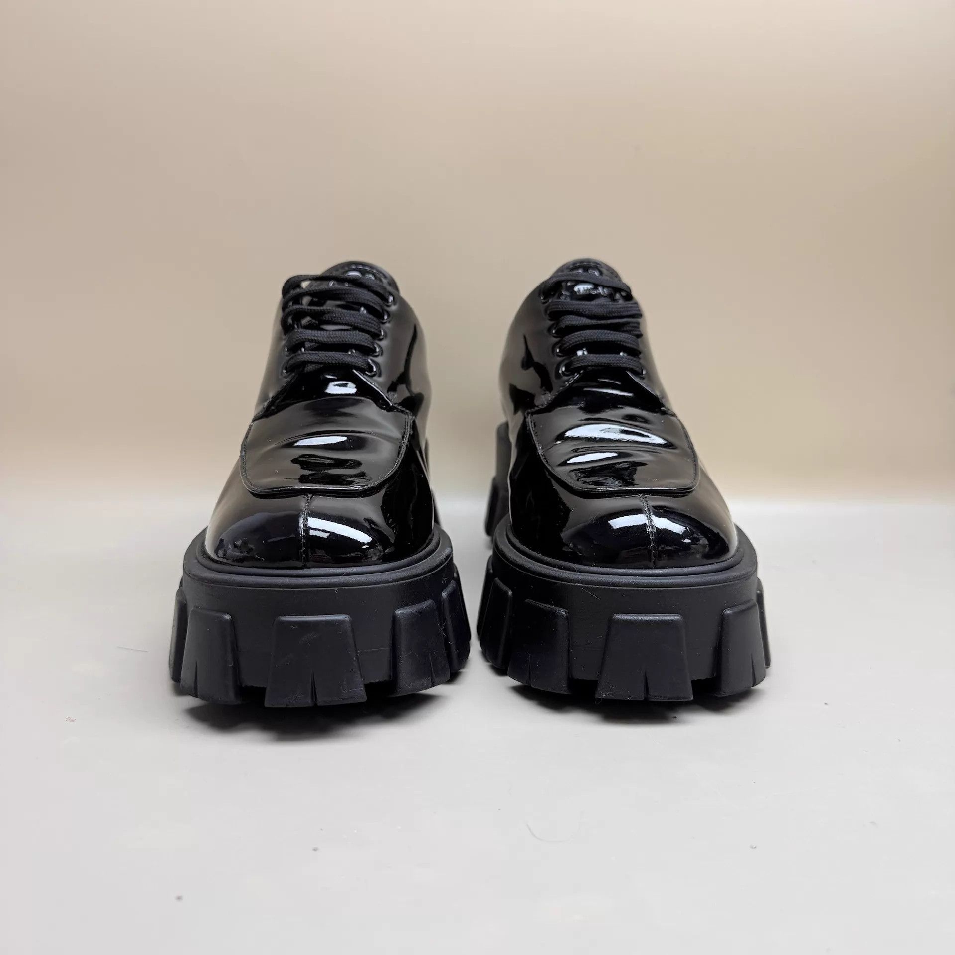 Prada Prada Women's Black Patent Platform Gear Shoe 95 New 36.5 Size US 6 / IT 36 - 2 Thumbnail